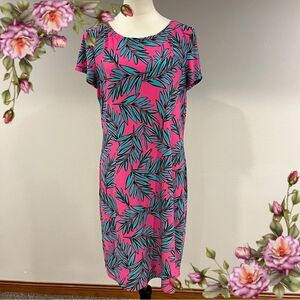 Clarence!!  Pink and Green Leaf Print short sleeve loose fit stretchy mini Dress
